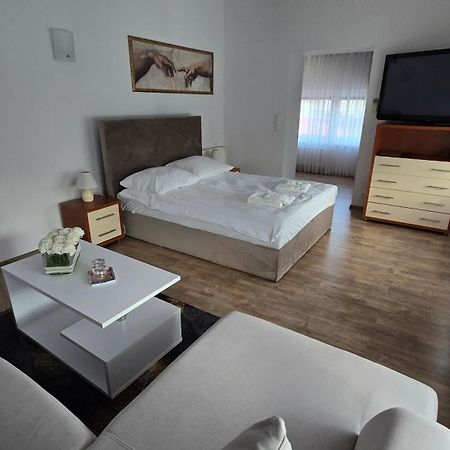 Motel Za Miedza Bralin Ngoại thất bức ảnh