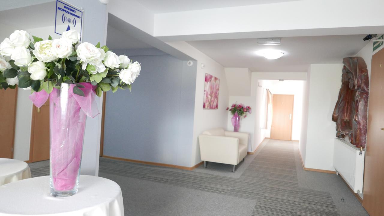 Motel Za Miedza Bralin Ngoại thất bức ảnh